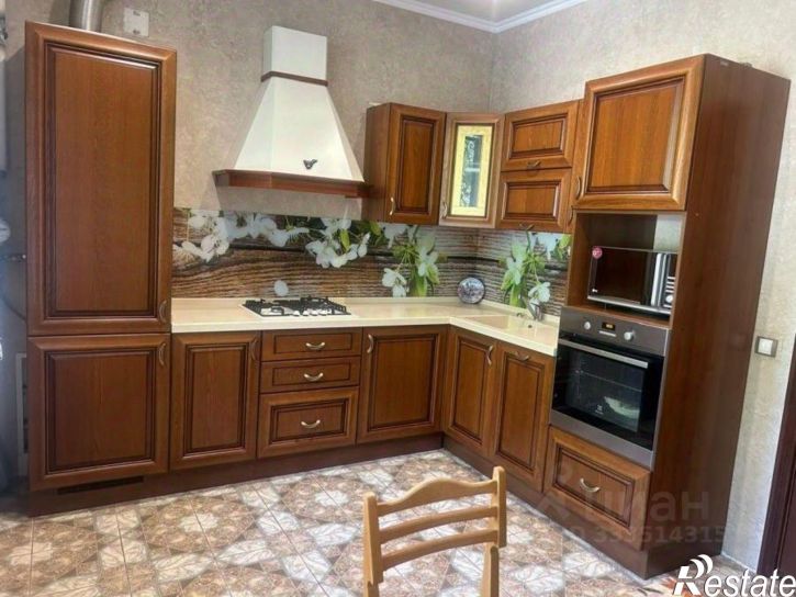 3-комн квартира ул Сакко и Ванцетти, 80а,  д. 80а