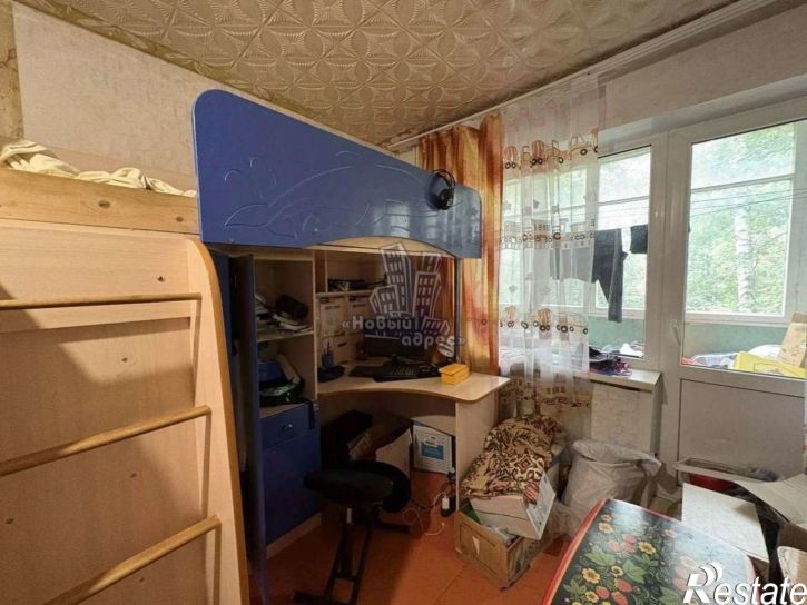 4-комн квартира ул Хользунова, 19,  д. 19