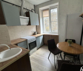 2-комн, 49кв м, этаж 3/5 ул Чайковского, 8