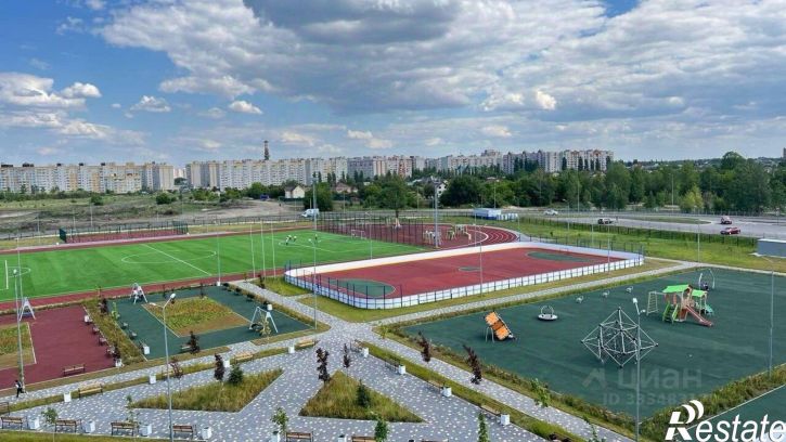 2-комн квартира в новом доме б-р Содружества, 1,  д. 1