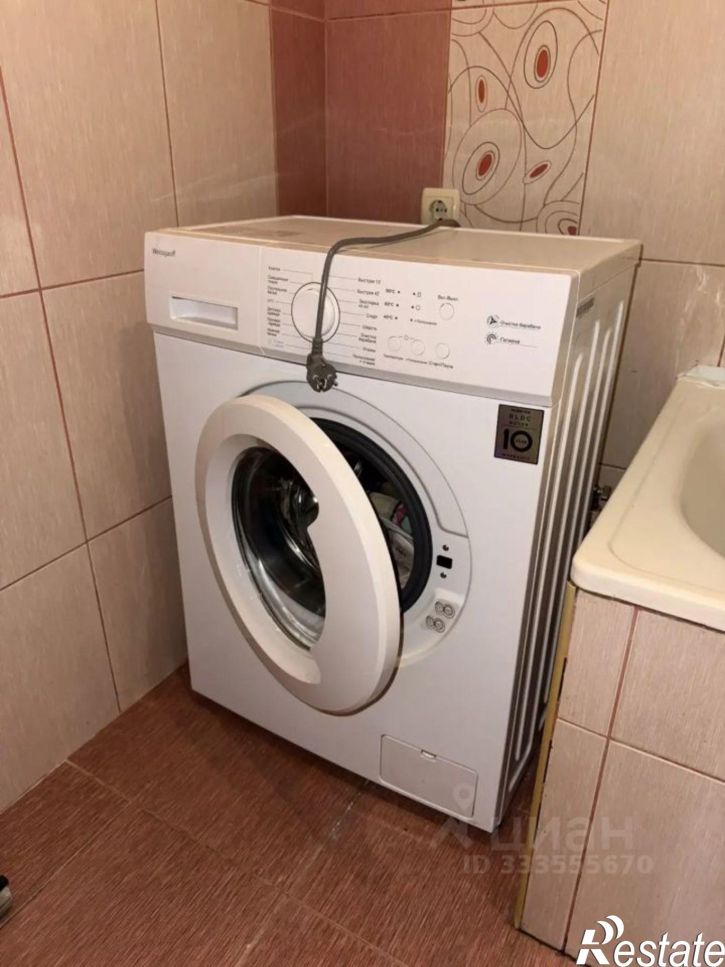 2-комн квартира ул 9 Января, 262/2,  д. 262/2