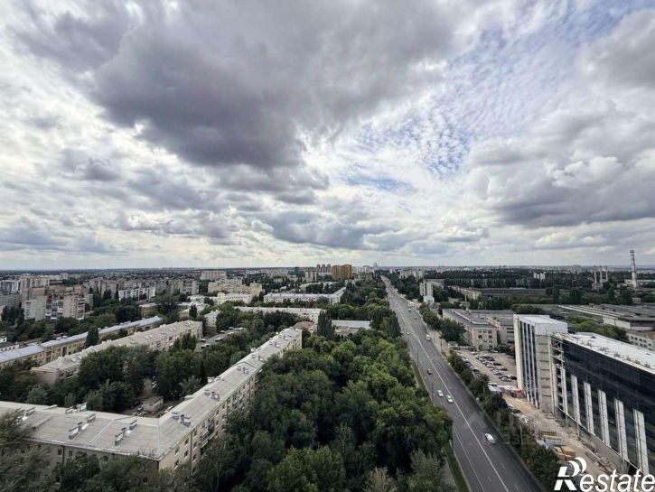 2-комн квартира ул Ворошилова, 1,  д. 1
