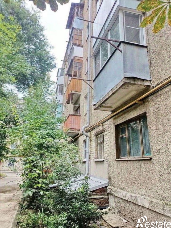 2-комн квартира улица Челюскинцев, 82,  д. 82