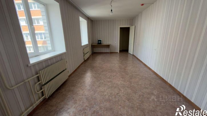 3-комн квартира Московский проспект, 90,  д. 90