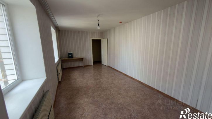 3-комн квартира Московский проспект, 90,  д. 90