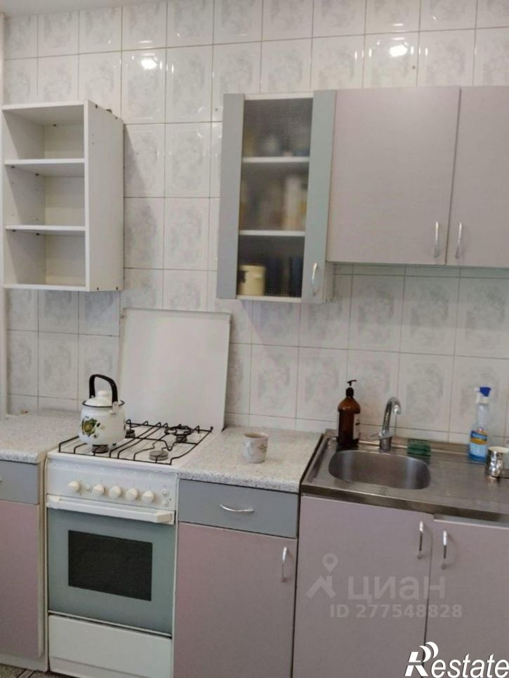 1-комн квартира улица Хользунова, 110,  д. 110