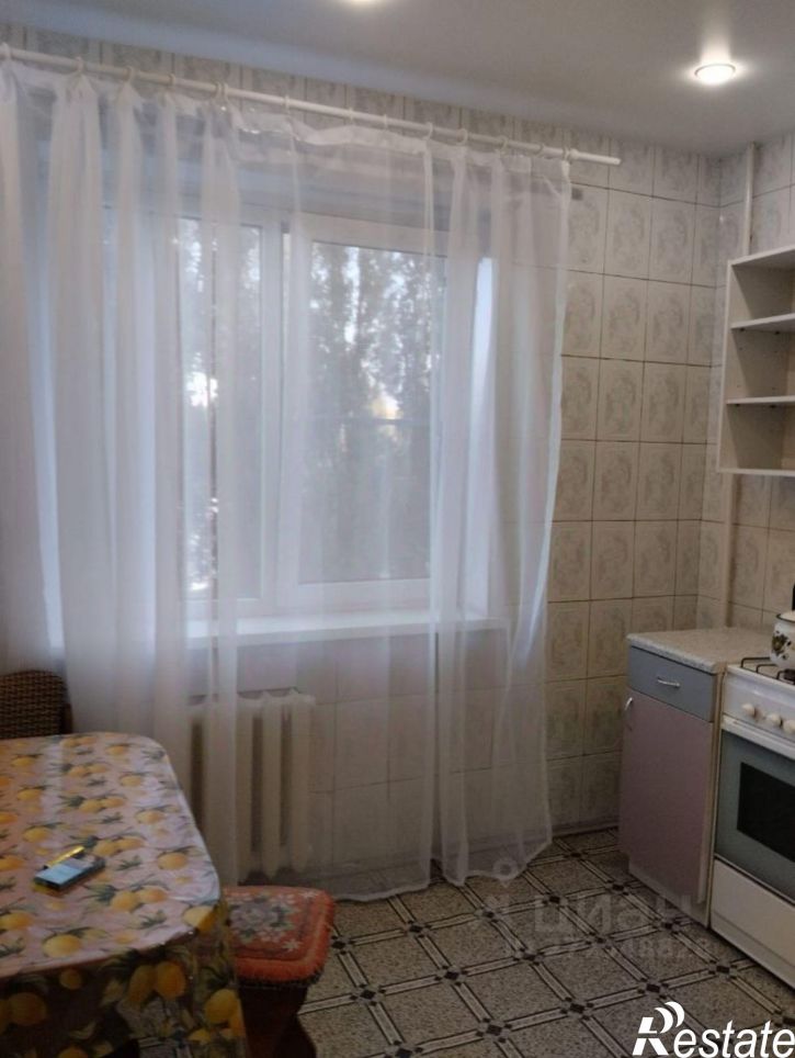 1-комн квартира улица Хользунова, 110,  д. 110