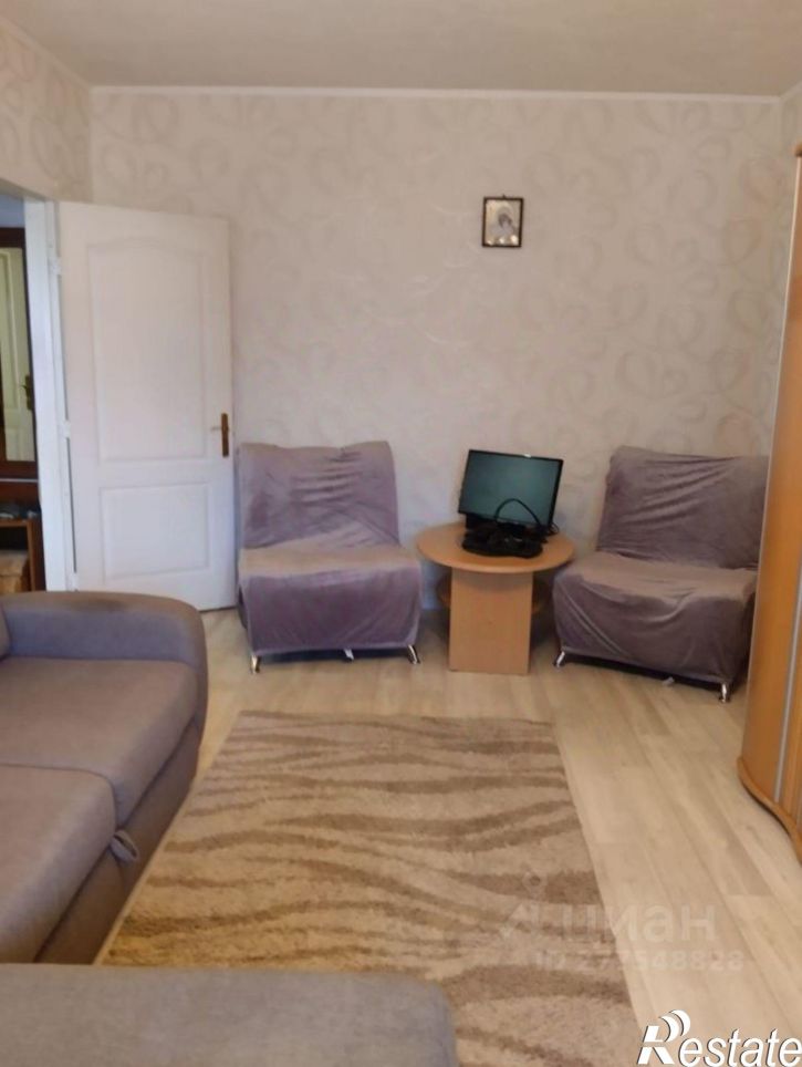 1-комн квартира улица Хользунова, 110,  д. 110