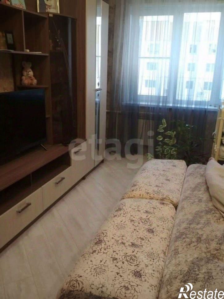 2-комн квартира улица Любы Шевцовой, 27,  д. 27