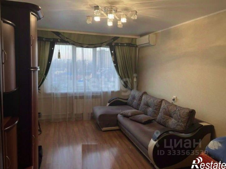 3-комн квартира улица Машиностроителей, 13/1,  д. 13/1