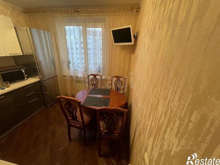 3-комн квартира улица Машиностроителей, 13/1,  д. 13/1