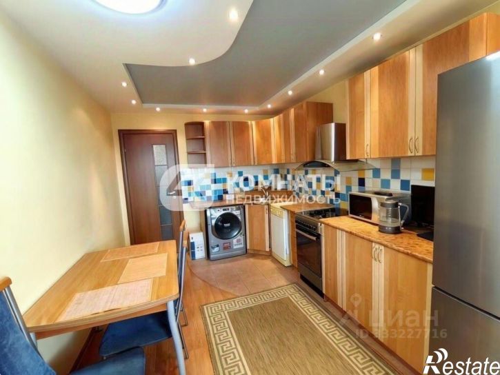 2-комн квартира улица Красных Зорь, 38,  д. 38