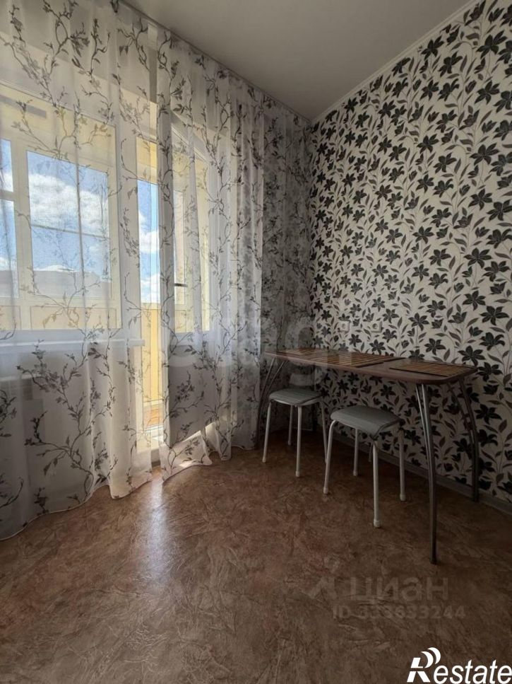 1-комн квартира улица Коренцова, 11,  д. 11