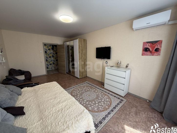 1-комн квартира улица Коренцова, 11,  д. 11