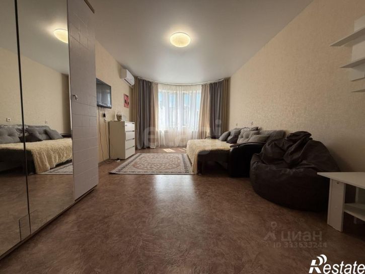 1-комн квартира улица Коренцова, 11,  д. 11
