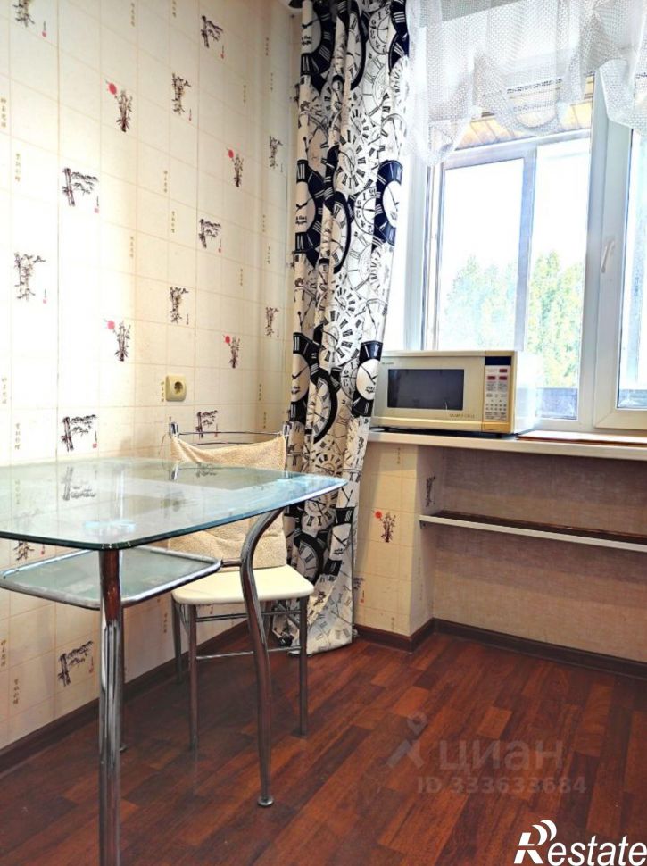 2-комн квартира улица Ворошилова, 49,  д. 49