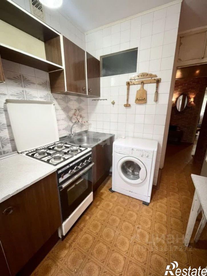 2-комн квартира улица Хользунова, 19,  д. 19