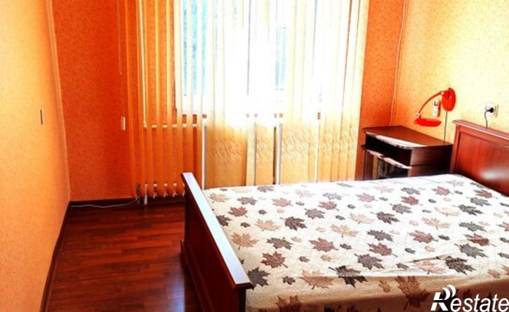 2-комн квартира улица Ворошилова, 49,  д. 49