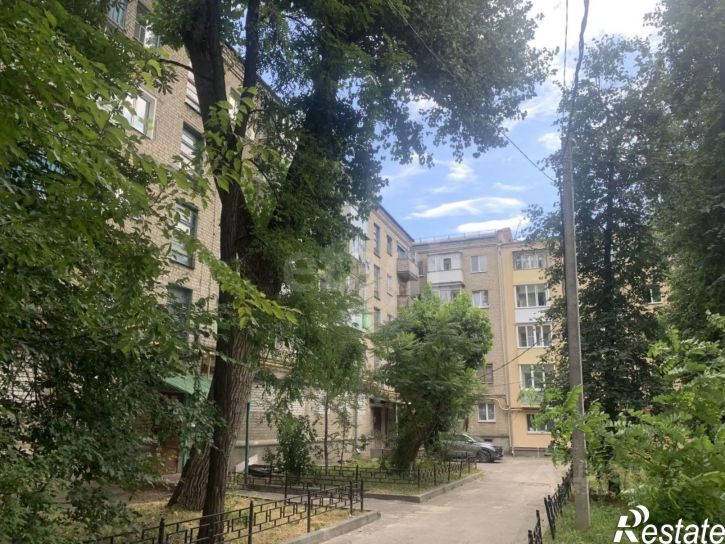 2-комн квартира улица 20-летия Октября, 61,  д. 61