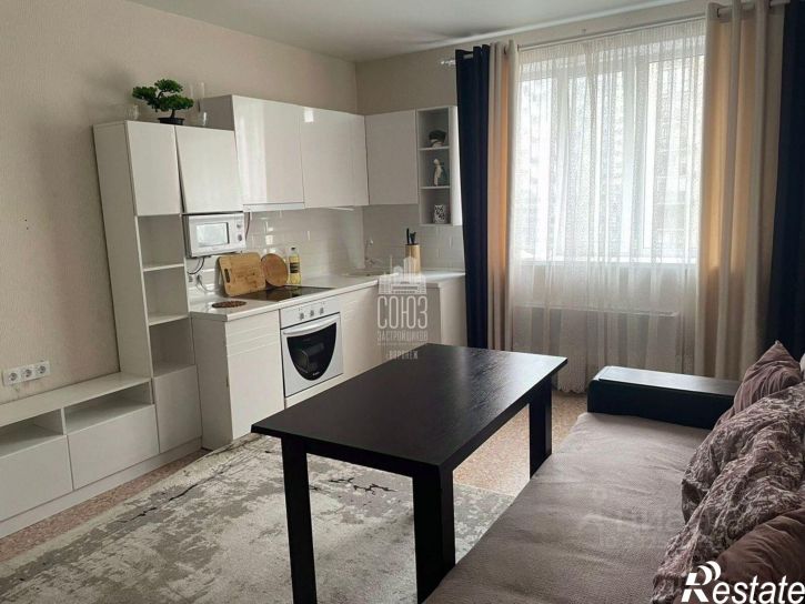 2-комн квартира квартал Троицкий