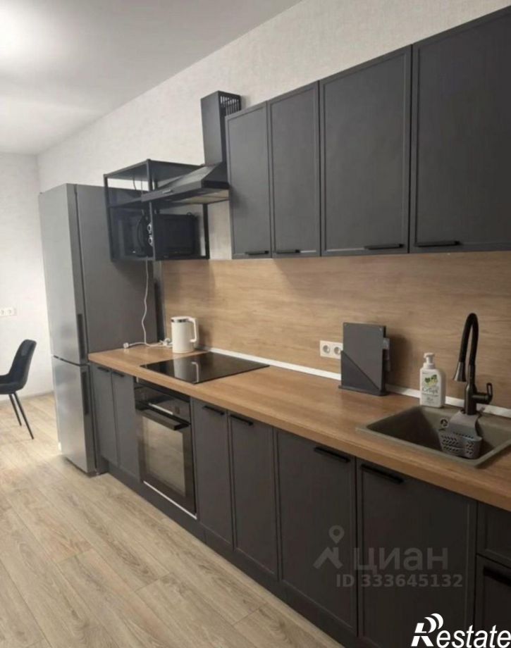 3-комн квартира Донбасская улица, 25 к2,  д. 25 к2