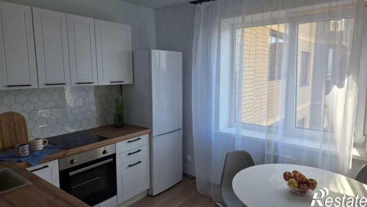 2-комн квартира проспект Труда, 72,  д. 72