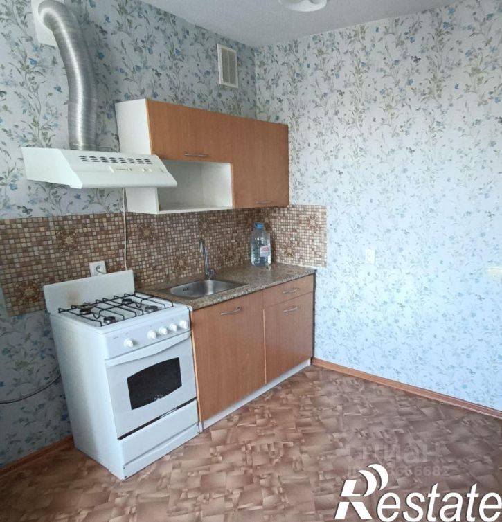 1-комн квартира улица 121-й Стрелковой Дивизии, 11А,  д. 11А