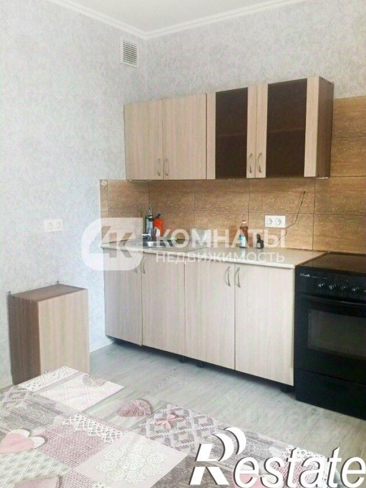 2-комн квартира улица Фёдора Тютчева, 93/1,  д. 93/1