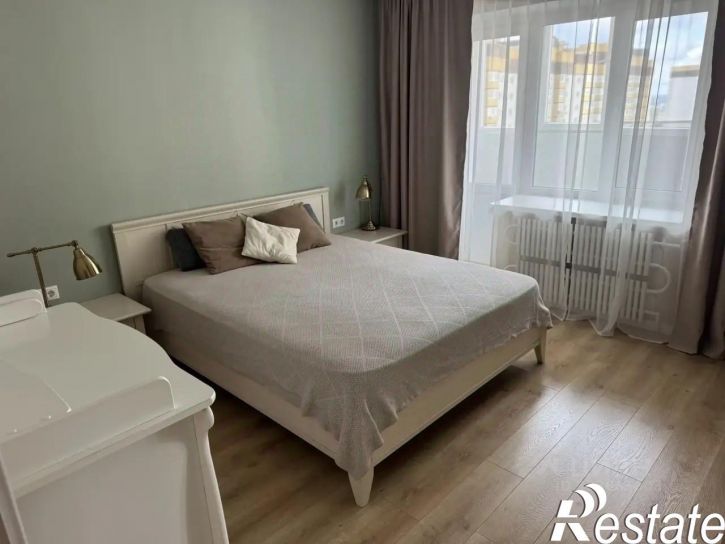 2-комн квартира улица Академика Конопатова, 15,  д. 15