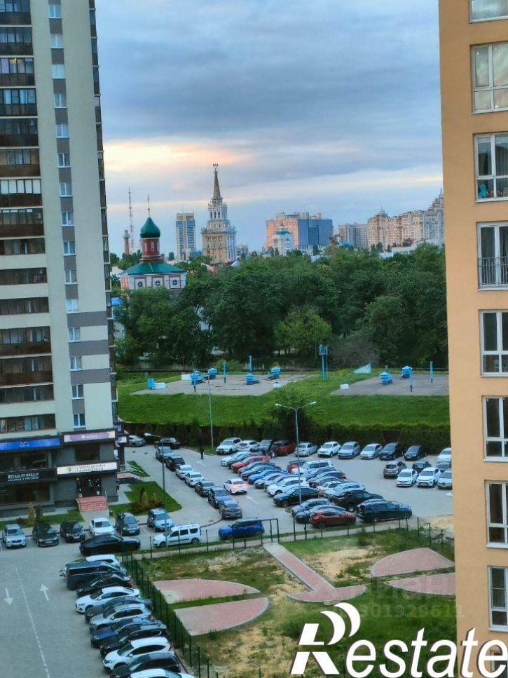 3-комн квартира улица Моисеева, 10,  д. 10