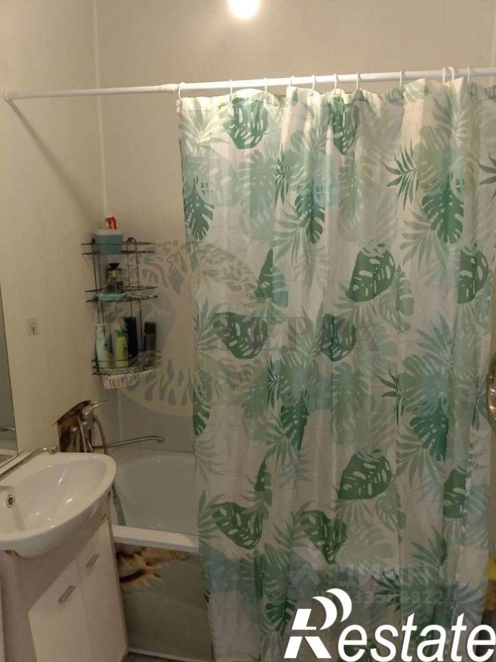 2-комн квартира улица Меркулова, 4Б,  д. 4Б