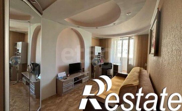 2-комн квартира улица Героев Стратосферы, 18,  д. 18
