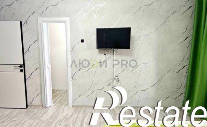 3-комн квартира улица Антонова-Овсеенко, 1,  д. 1