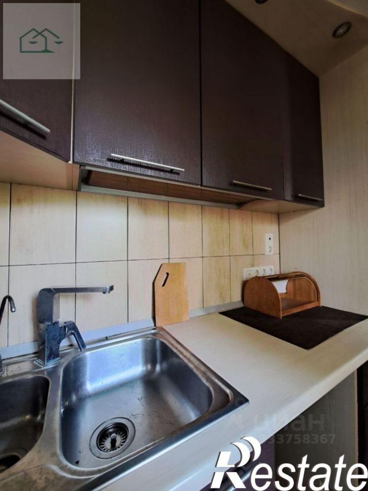 2-комн квартира улица Героев Сибиряков, 83,  д. 83