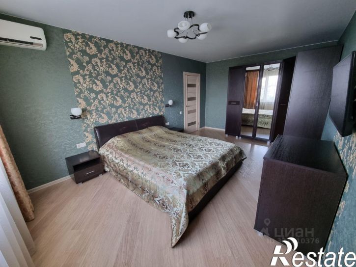 2-комн квартира улица 45-й Стрелковой Дивизии, 226Д,  д. 226Д