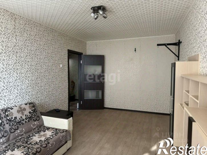 3-комн квартира улица Хользунова, 41,  д. 41