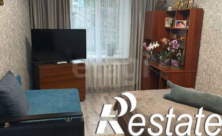 2-комн квартира Керамическая улица, 37,  д. 37