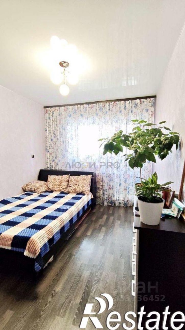 3-комн квартира улица Антонова-Овсеенко, 1,  д. 1
