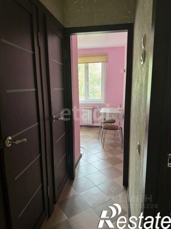 3-комн квартира улица Хользунова, 41,  д. 41
