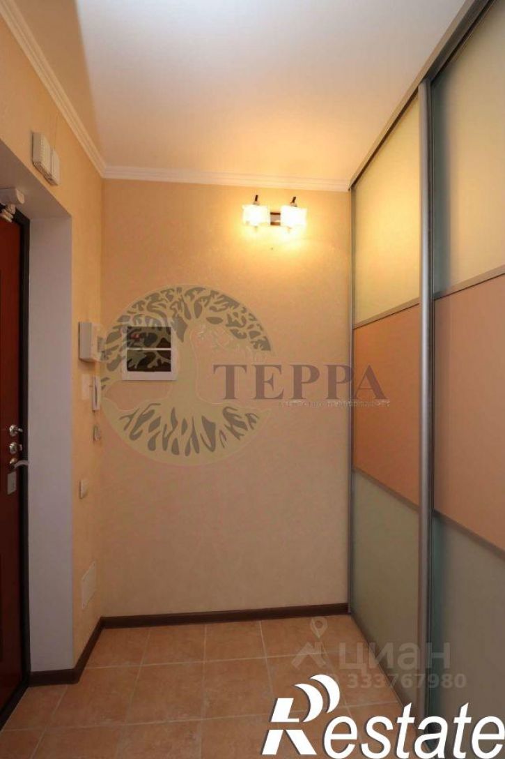 3-комн квартира улица 60-й Армии, 27,  д. 27