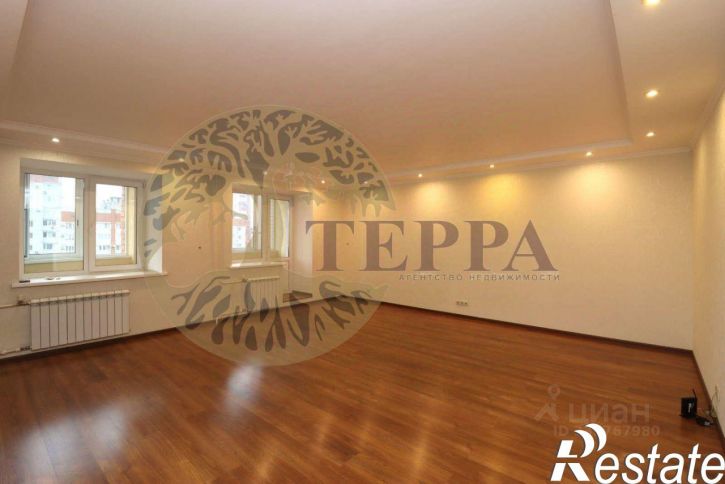 3-комн квартира улица 60-й Армии, 27,  д. 27
