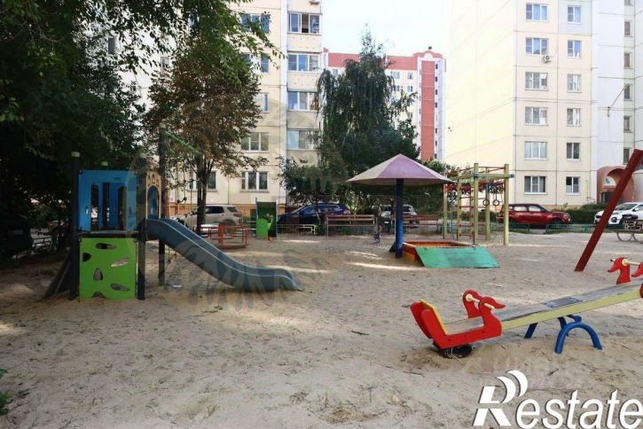 2-комн квартира улица Владимира Невского, 85,  д. 85