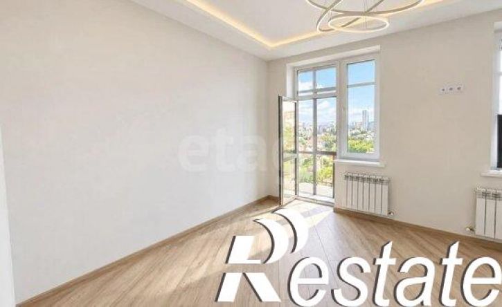 2-комн квартира улица Лётчика Колесниченко, 3,  д. 3