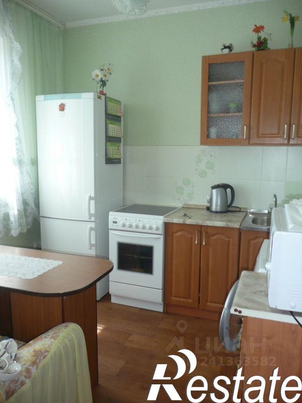 Сдать квартиру за 18 000 рублей на улица Шишкова, 103