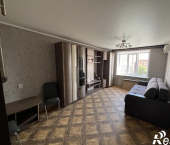 комната 180 кв м Хользунова ул., 66