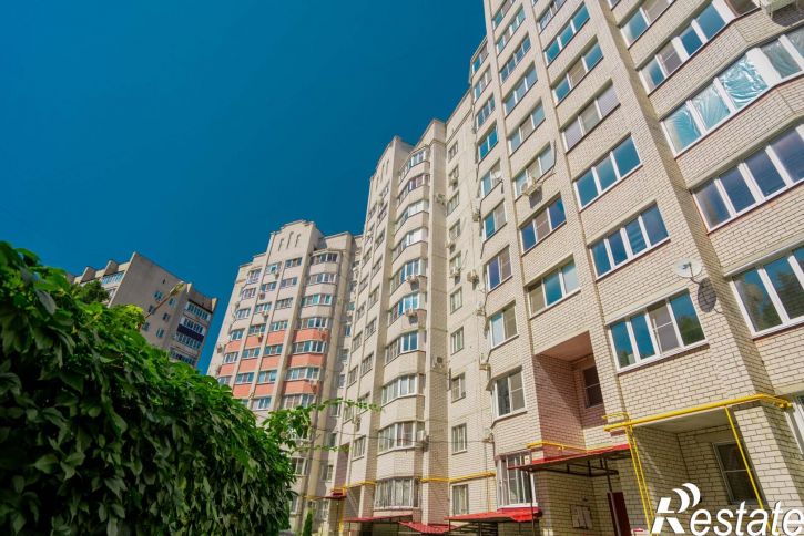 2-комн квартира Труда проспект, 4а