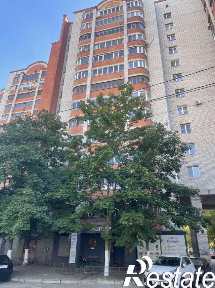 3-комн квартира бульвар Победы, 43,  д. 43