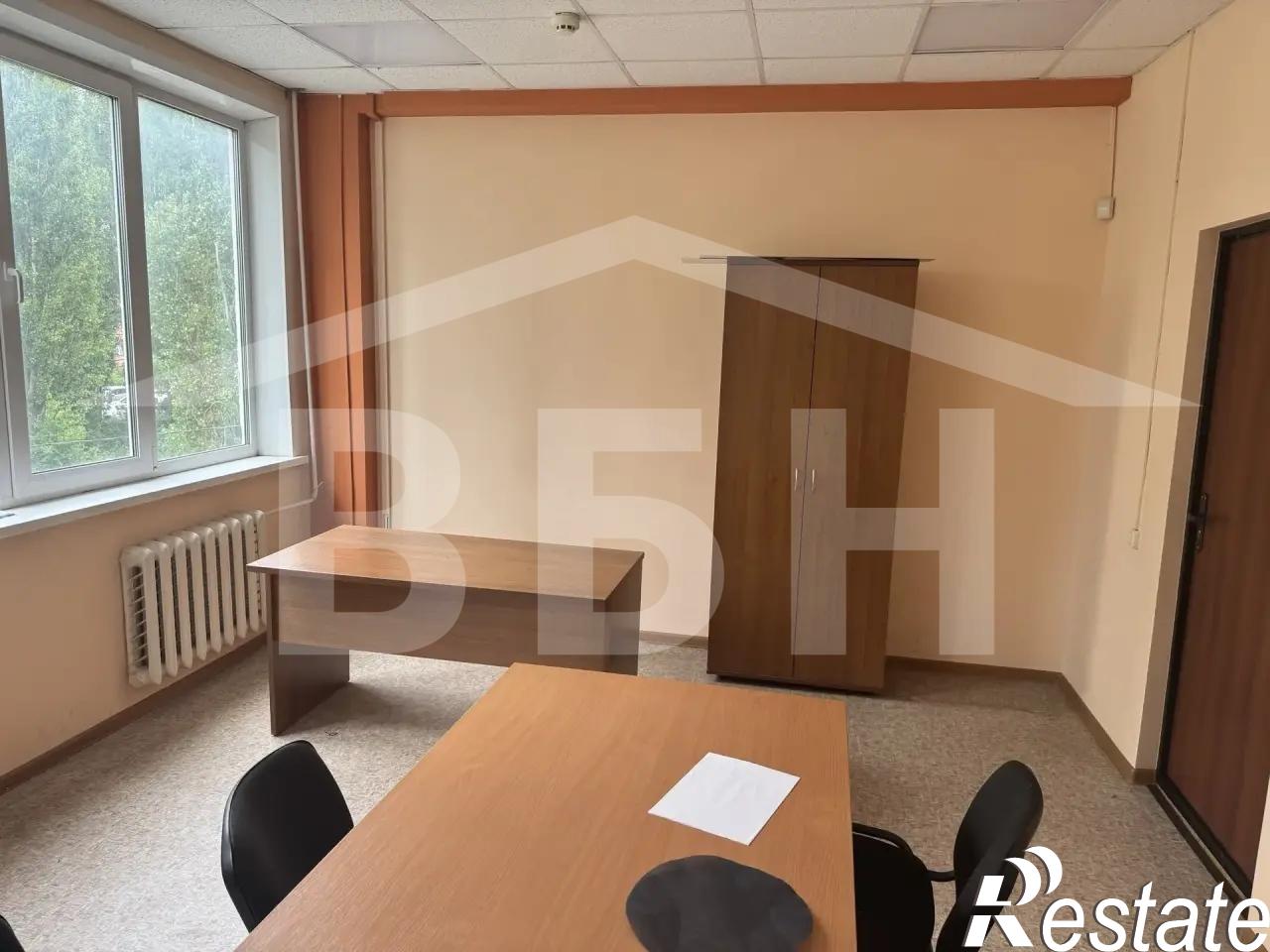 Сдать офис, помещение под офис за 600 рублей на Патриотов проспект, 21