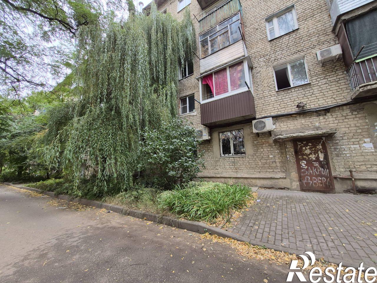 Купить комнату за 920 000 рублей на Брянская улица, 1