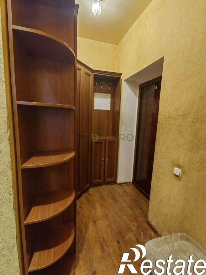 2-комн квартира Кленовый переулок, 28,  д. 28